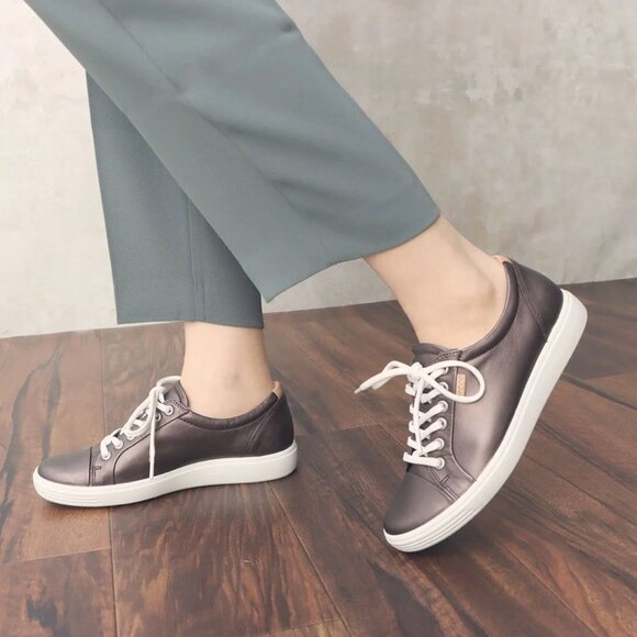 ECCO Soft 7 Women's Lace Fashion Sneakers - Picture 4 of 15